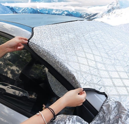 Osłona samochodowa przedniej szyby i lusterka 200x143cm