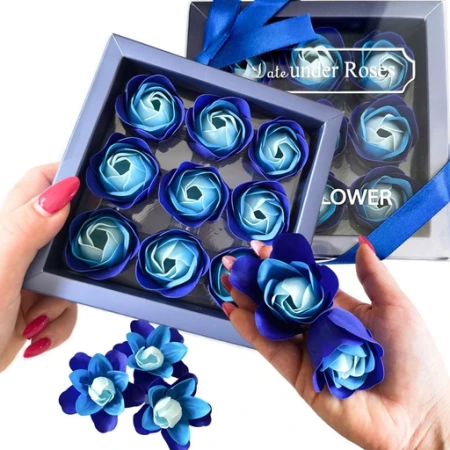 Prezent dla Niej flowerbox mydlane róże