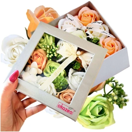 Prezent dla Niej 11 flowerbox classic