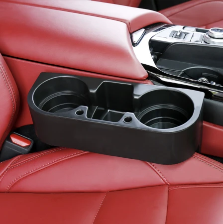 Uchwyt samochodowy na kubki napoje4.jpeg