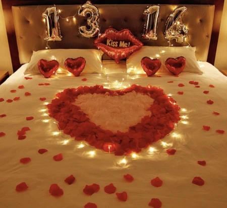 płatki róż 10x 1004.jpeg