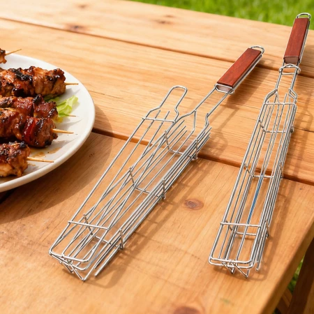 Ruszt do grilla z drewnianą rączką 50,5x6x4,512.jpg